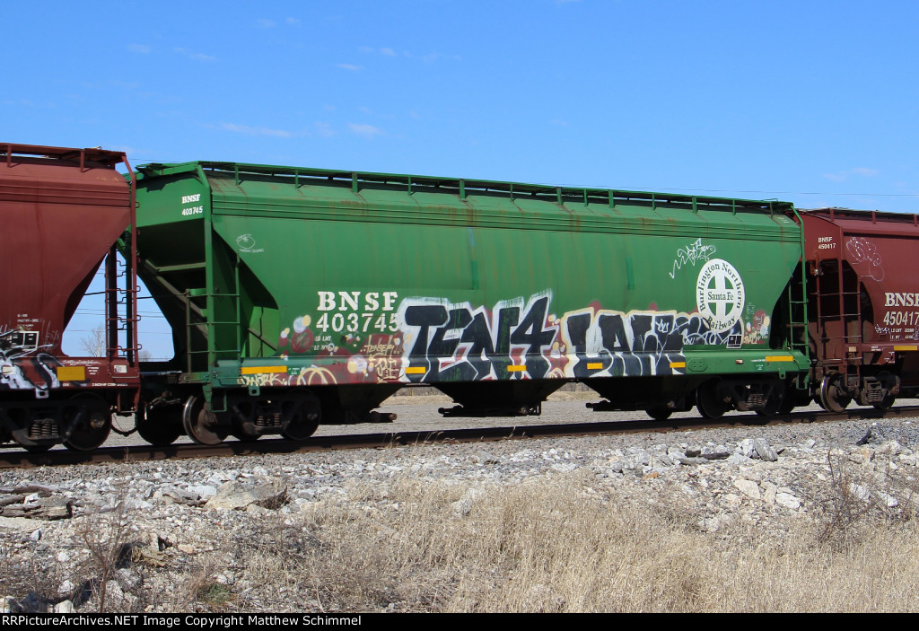 Green BNSF ACF Covered Hopper